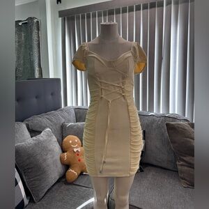 🌸AMTIOUS pale yellow dress ✨